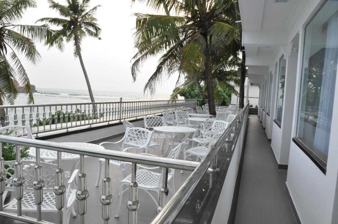 Goviyapana Beach Hotel Ahangama Exteriör bild